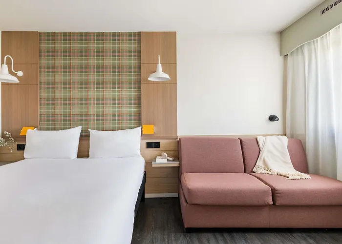 Hotel ibis Styles Annecy Centre Gare
